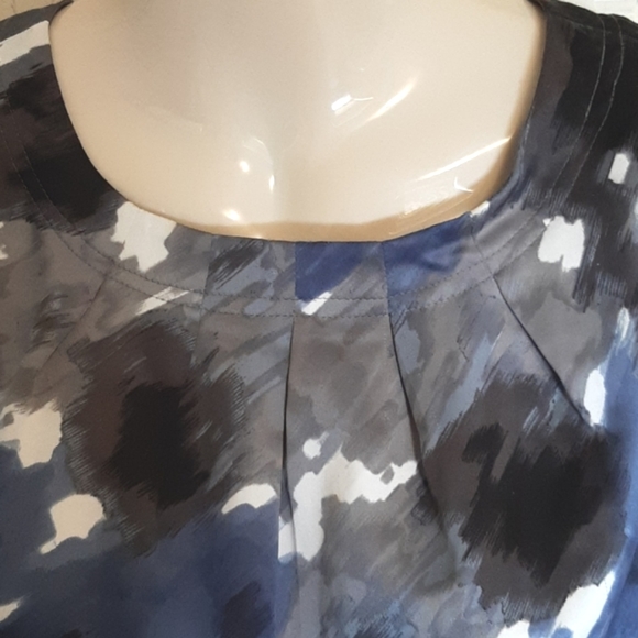**3/$25**  ESPRIT Sleeveless Sateen Blouse Blue/Black/Grey/White - Small - Picture 2 of 7